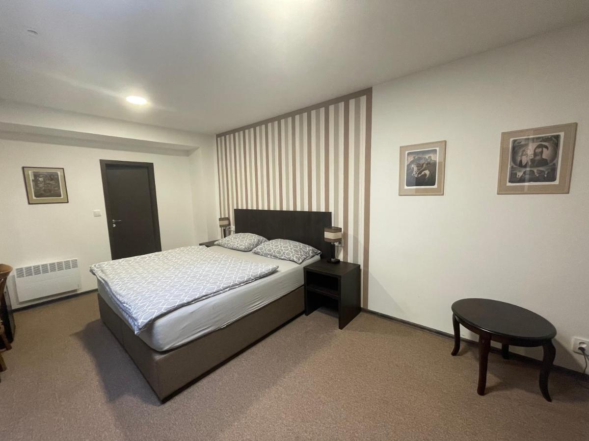 Apartman Atelier Kadan Luaran gambar