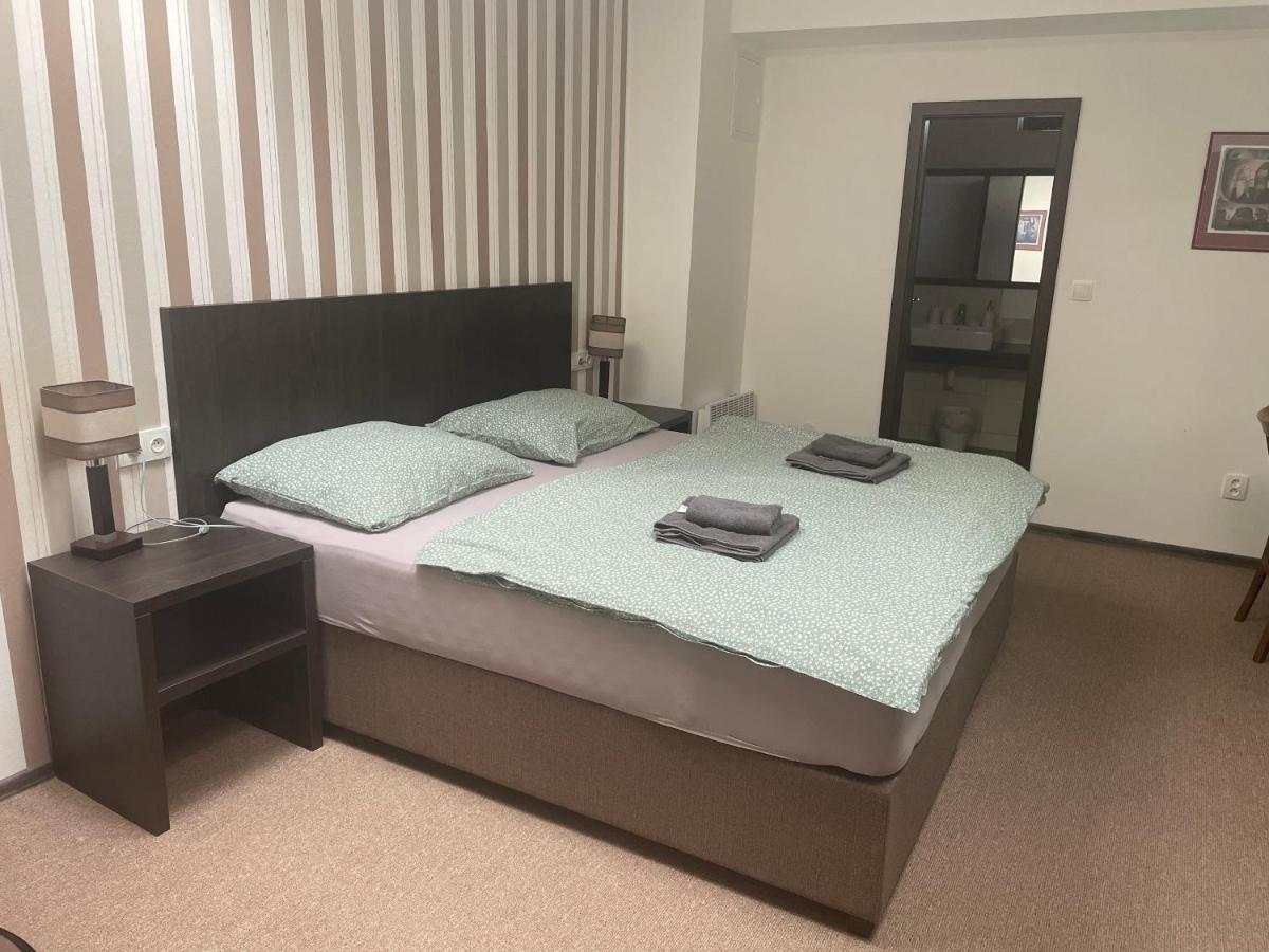 Apartman Atelier Kadan Luaran gambar