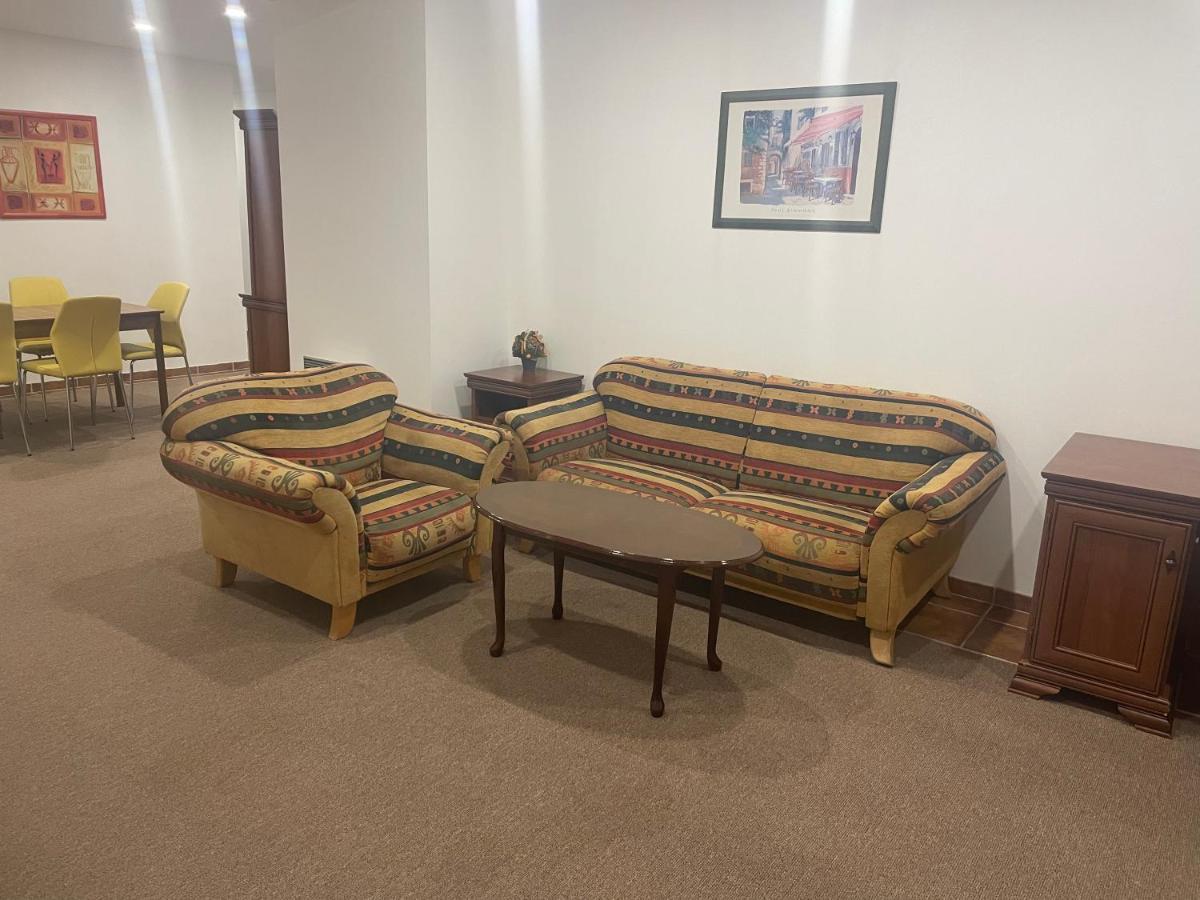 Apartman Atelier Kadan Luaran gambar
